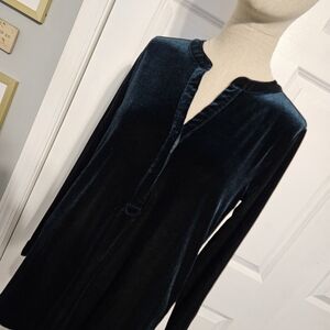 Cato Dark Hunter Green Velour Tunic